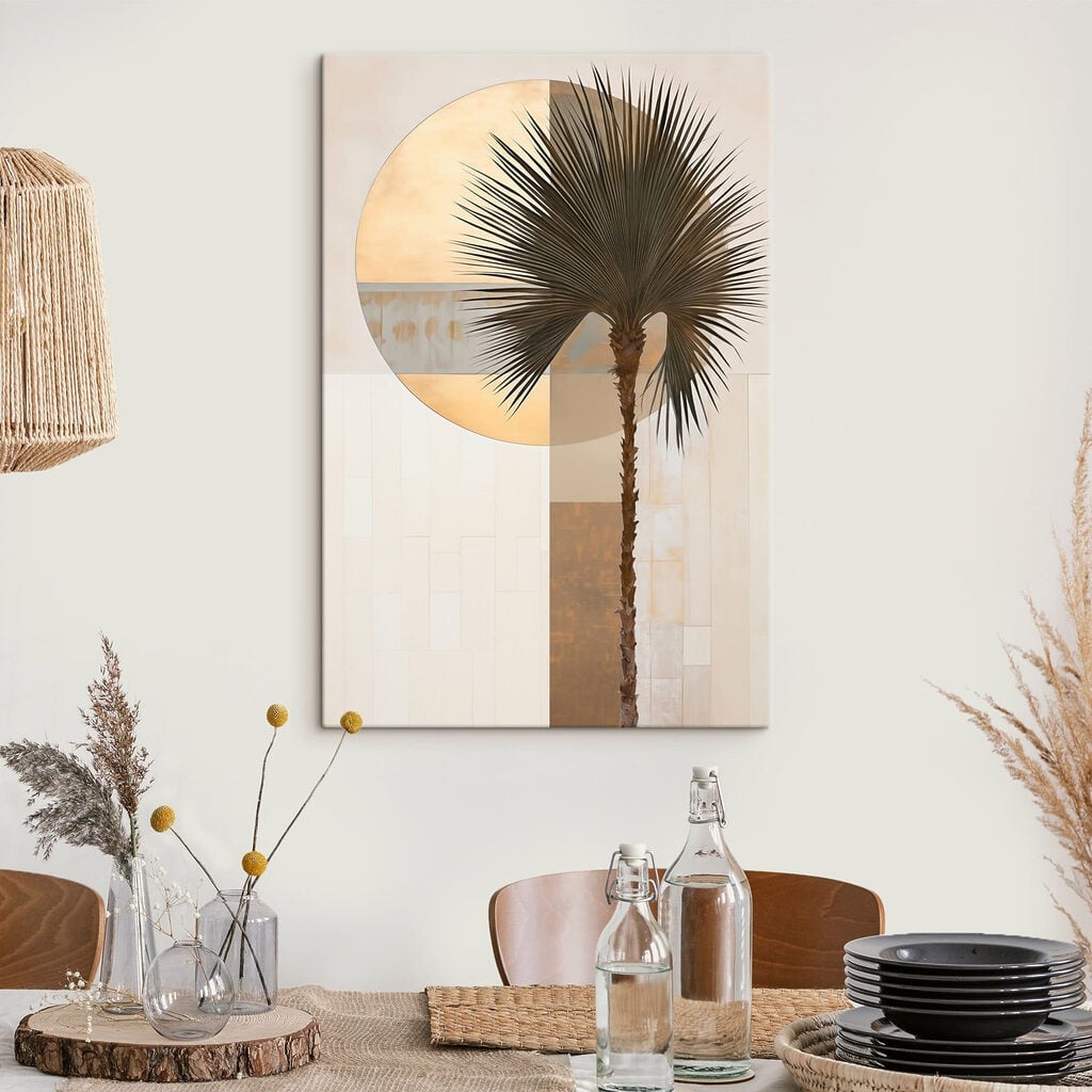 Palm tree in front of a circle